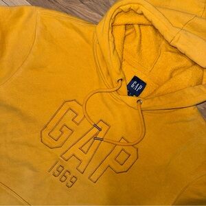 GAP 1969 Mens Sz M/L Vintage Retro Heritage Logo Yellow Fleece Hoodie Sweatshirt